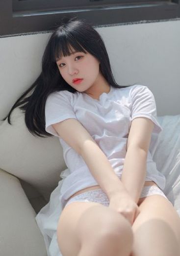 欧洲女教师大尺度电影_720电视剧在线观看