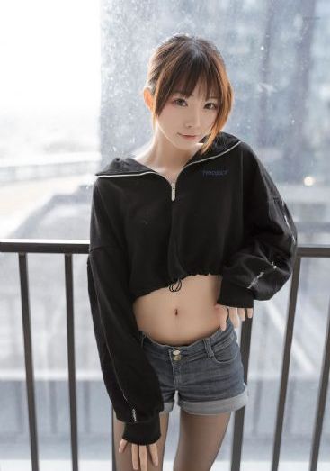 宝贝趴墙上让我爽一下_超清高清完整版