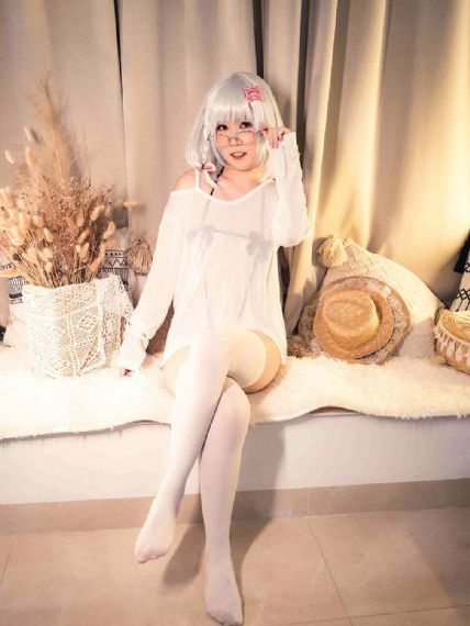 女主拍AV的np小说_BT种子搜索