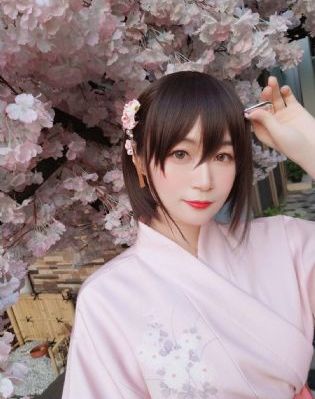 亚洲小说日韩中文_免费高清观看