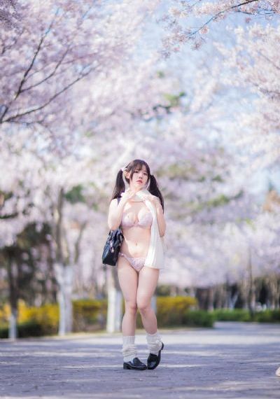 琪琪电影免费_BD韩语在线观看完整版