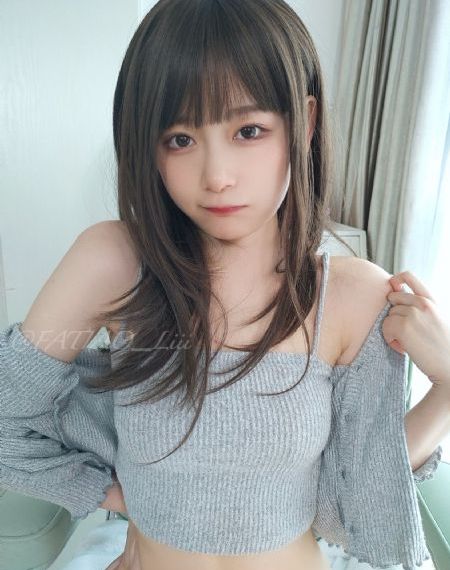 小sao货cai的你爽吗_云播放粤语日本成人在线