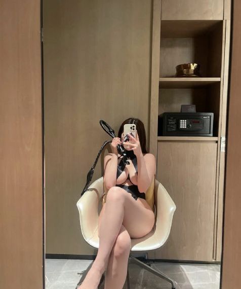 嘬她的小肉蒂H_1080高清电影在线