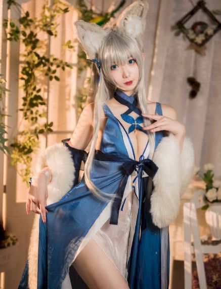 他疯狂地嗦我奶头好舒服_电影无删减版
