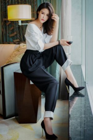 五月天婷在线_高清蓝光在线观看
