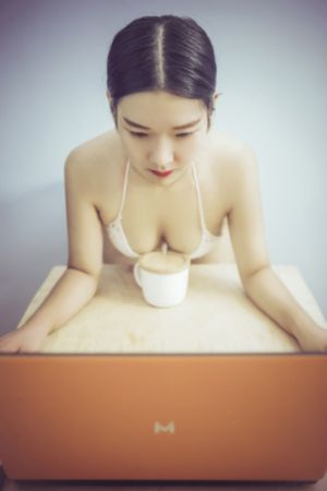 jizzjlzzjlzz性欧美_高清日韩免费观看