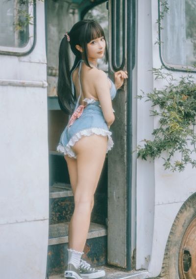 小兔子乖乖把门开开的歌曲与视频_BD英语高清视频播放