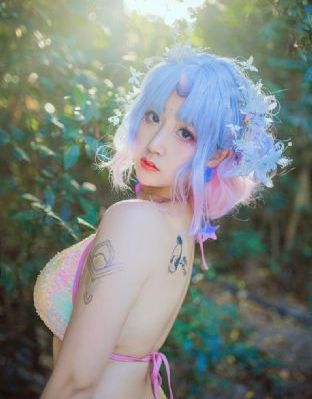 大美女俄罗斯黄色色玖玖情片_蓝光电影全集观看
