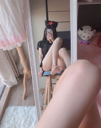 二次元打扑克剧烈运动_在线电影免费观看