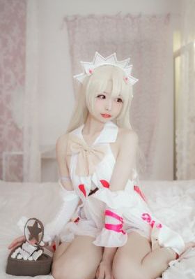 偷偷把女朋友闺蜜添高潮了视频_1080完整在线观看