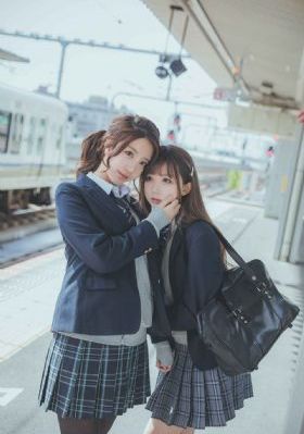 日韩卡一卡二精品_720高清在线